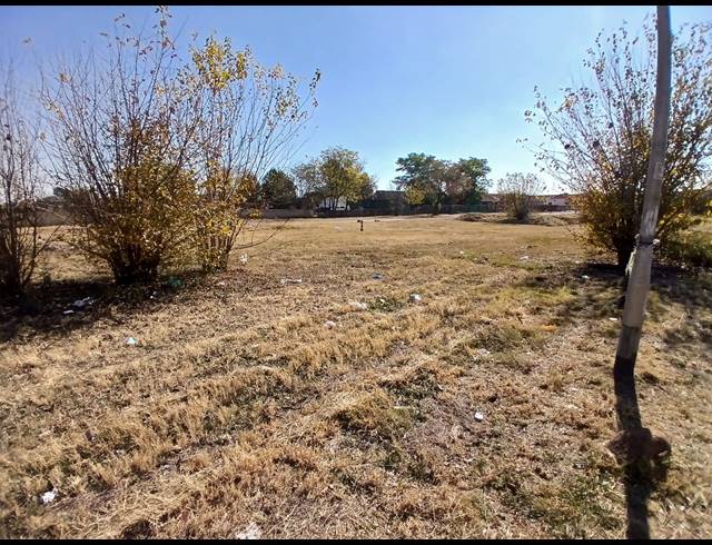 1,818M² VACANT LAND FOR SALE IN NOLDICK